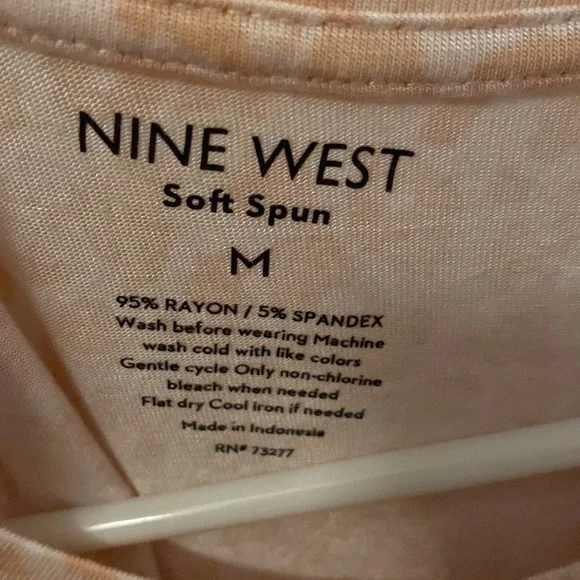 Nine West Medium soft spun leopard cheetah animal print sleeveless tank top - Picture 4 of 4